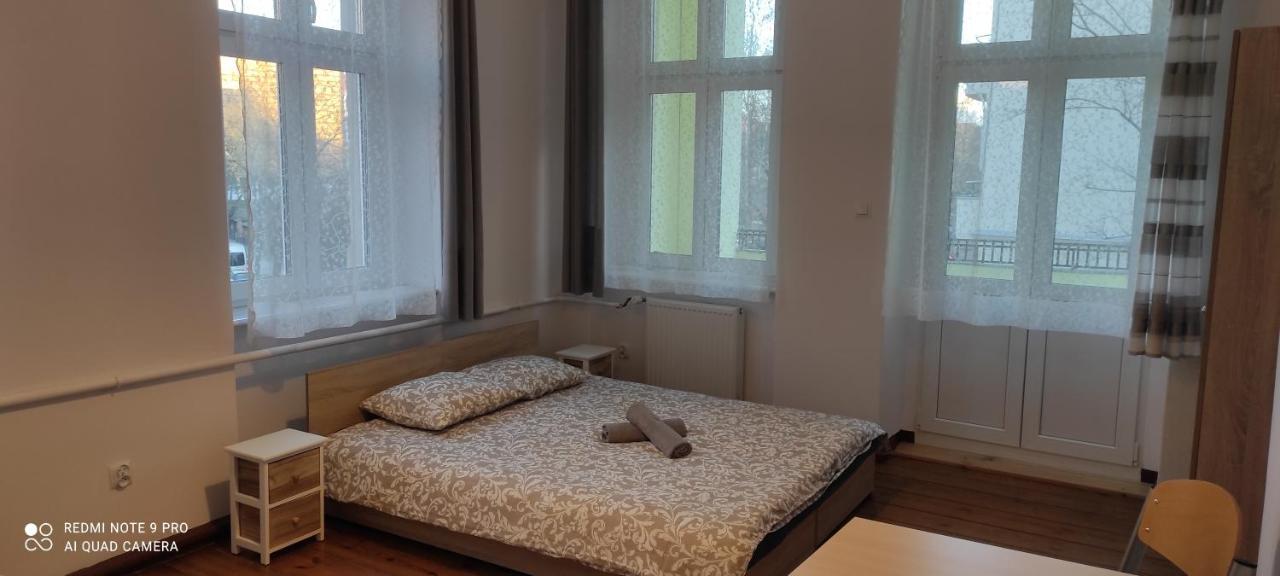 Lilia House Poznan Apartamento Exterior foto
