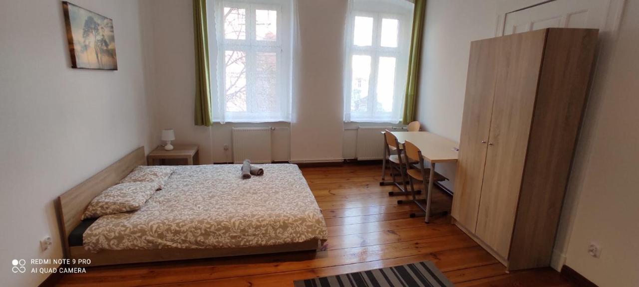 Lilia House Poznan Apartamento Exterior foto
