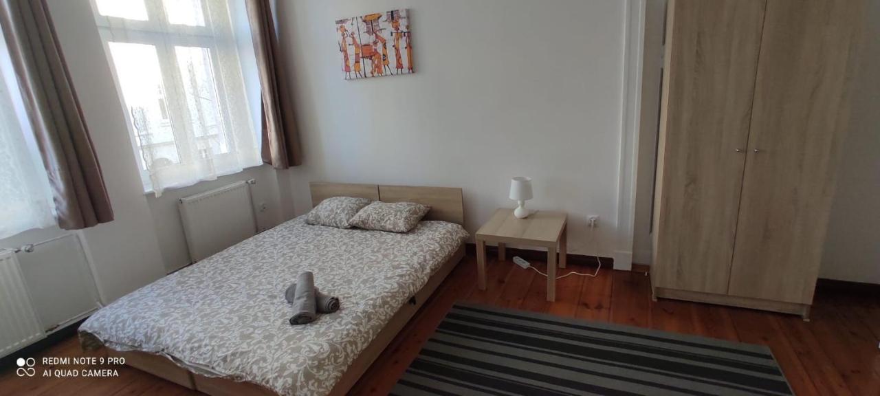 Lilia House Poznan Apartamento Exterior foto